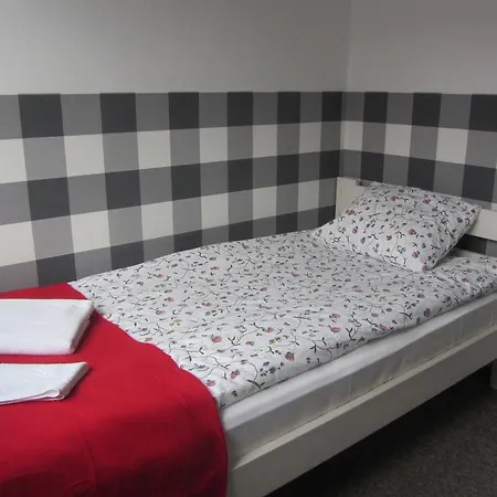 Ll20 Hostel